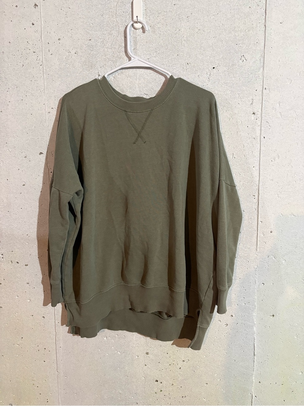 Aerie Oversized Sweatshirt | Size: Small